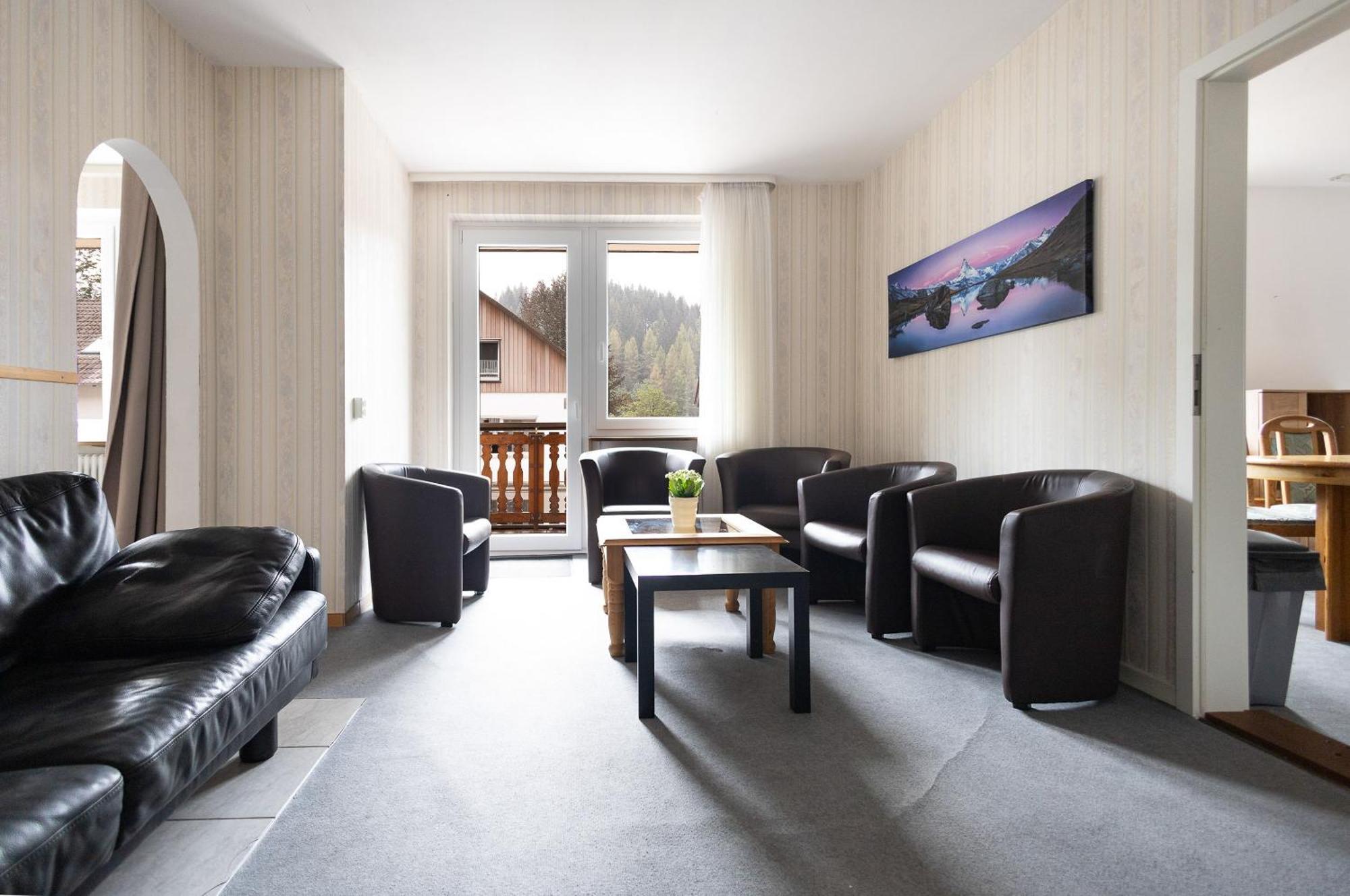 Apartmenthaus Am Waldrand- Kueche - Fruehstueck - Balkon Wildemann Exterior foto